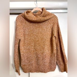 Orange sweater very soft and stretchy